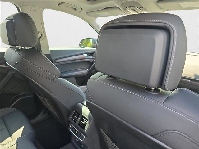 Used 2024 Audi Q5 2.0T Premium Plus w/ Premium Plus Package image 21
