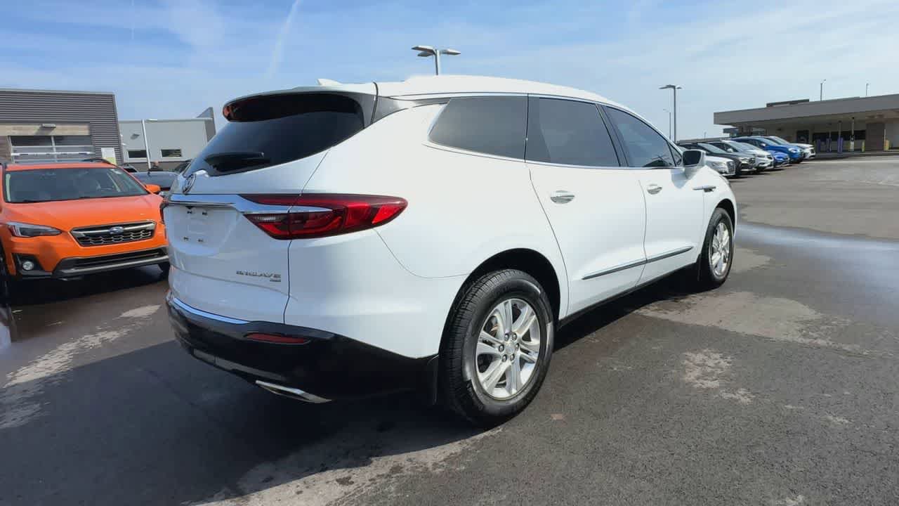 Used 2019 Buick Enclave Essence image 8