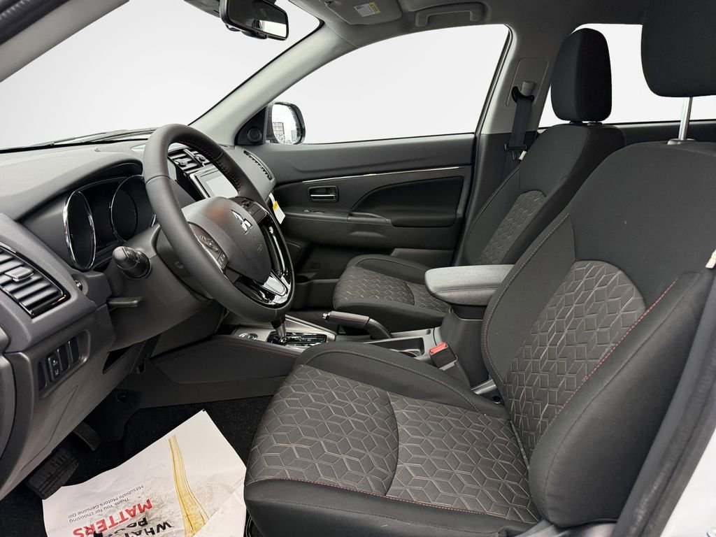 New 2026 Mitsubishi Outlander Sport LE image 12
