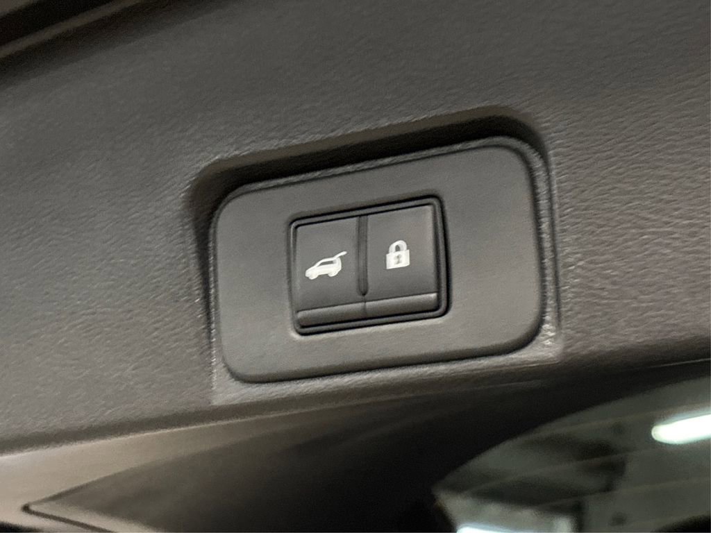 Certified 2026 Nissan Rogue SV image 14