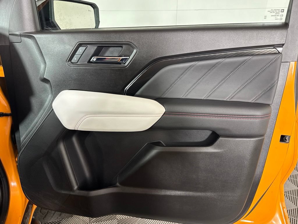 Certified 2025 GMC Canyon AT4 w/ AT4X Package AWD/4WD image 42