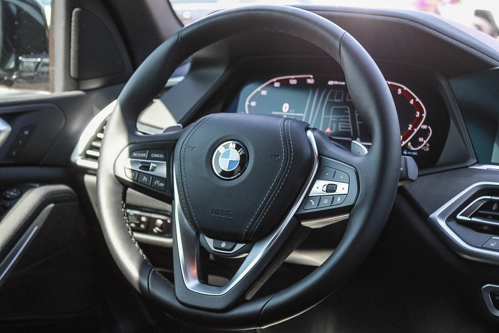 Used 2021 BMW X5 xDrive45e w/ Parking Assistance Package AWD/4WD image 15