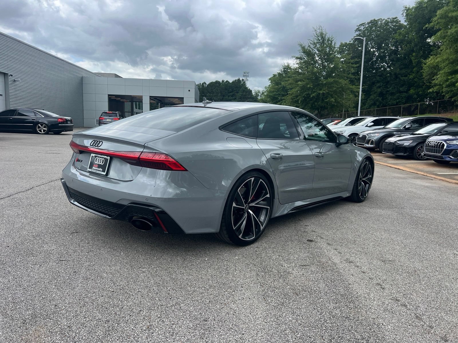 Used 2023 Audi RS 7 Sportback w/ Black Optic Package AWD/4WD image 5