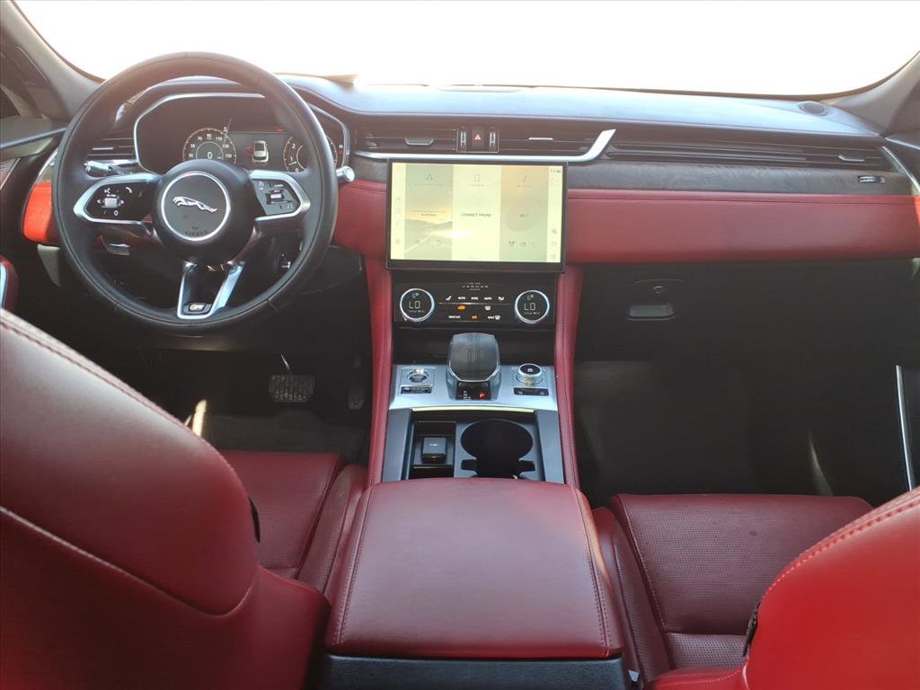 Used 2021 Jaguar F-PACE R-Dynamic S image 18