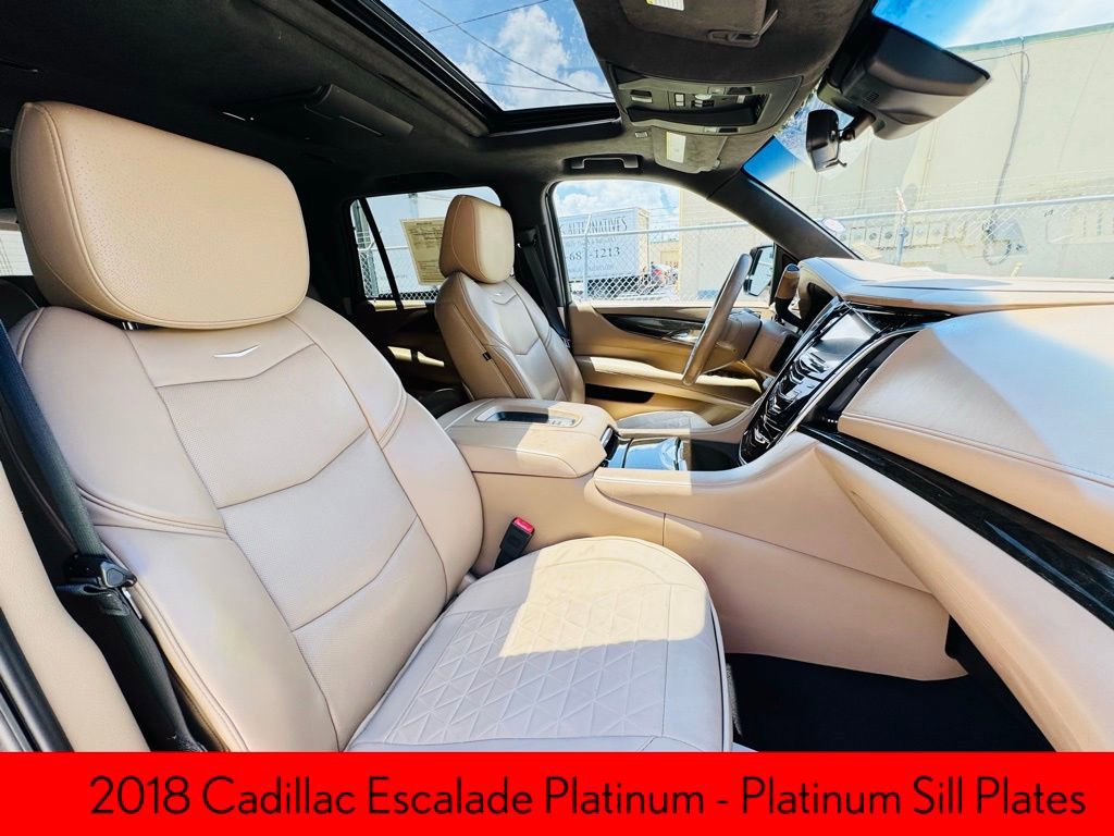 Used 2018 Cadillac Escalade Platinum RWD image 25