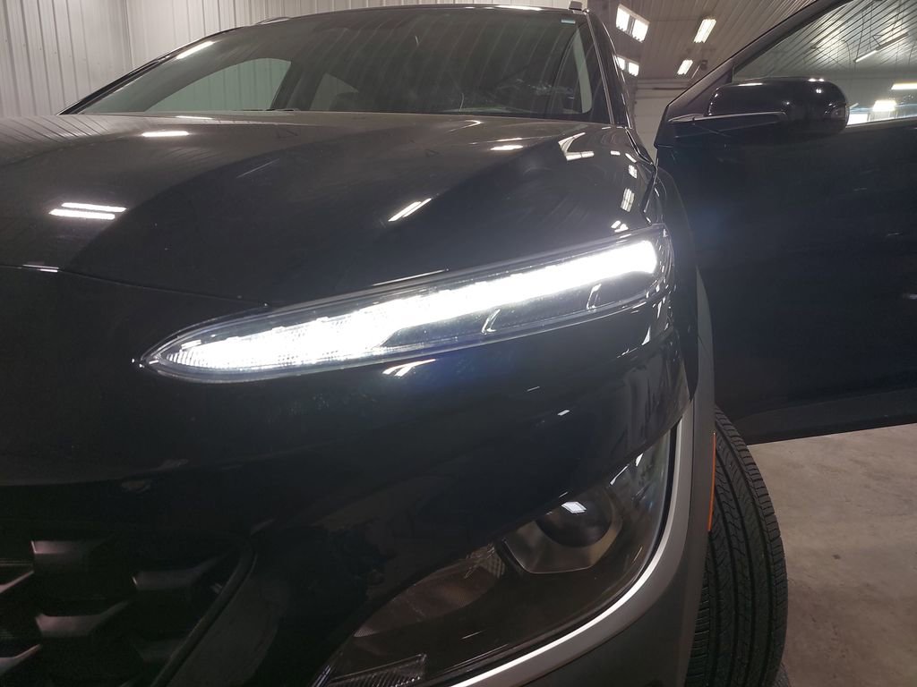 Used 2023 Hyundai Kona SEL image 30