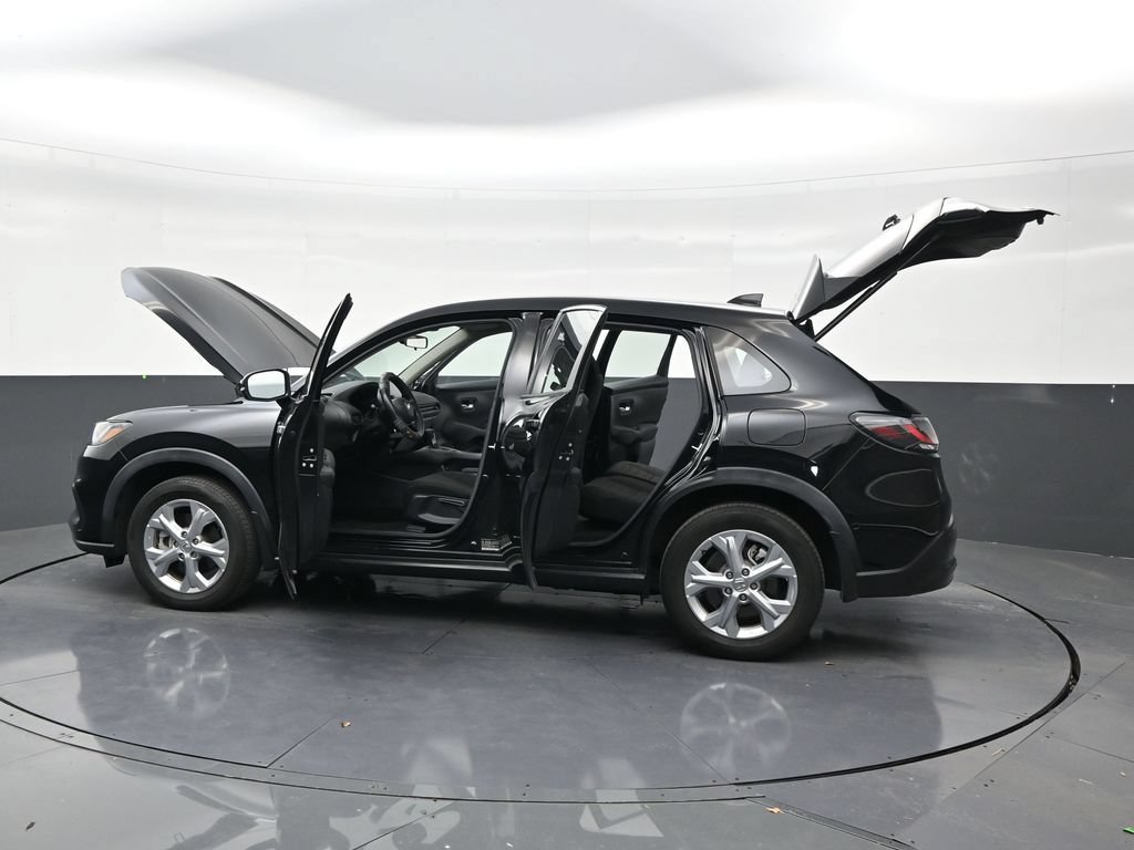 Used 2023 Honda HR-V LX image 30