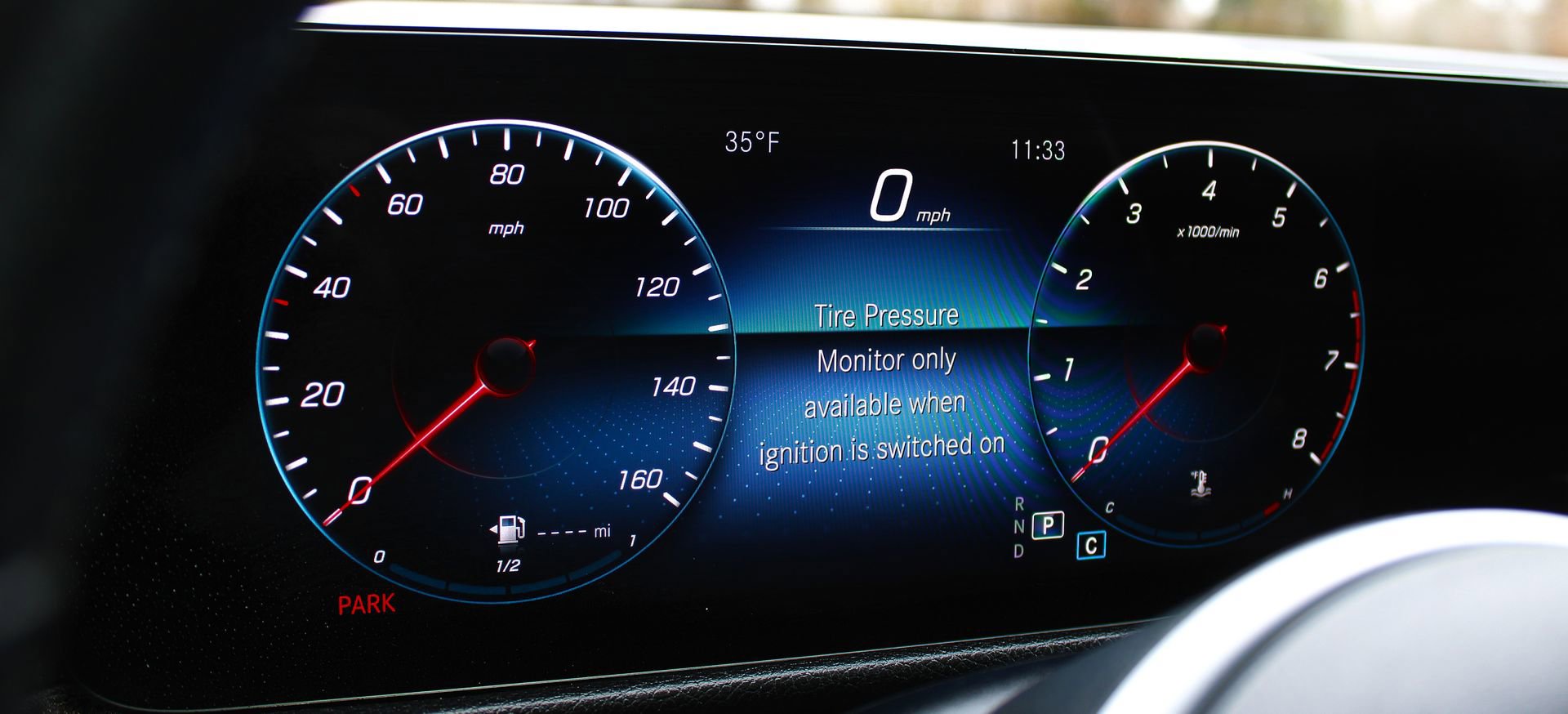 Used 2023 Mercedes-Benz GLB 250 image 23