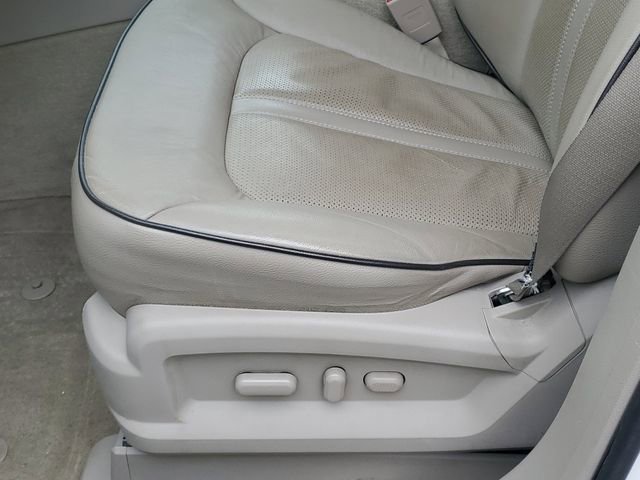 Used 2015 Lincoln MKX FWD w/ Equipment Group 101A image 11