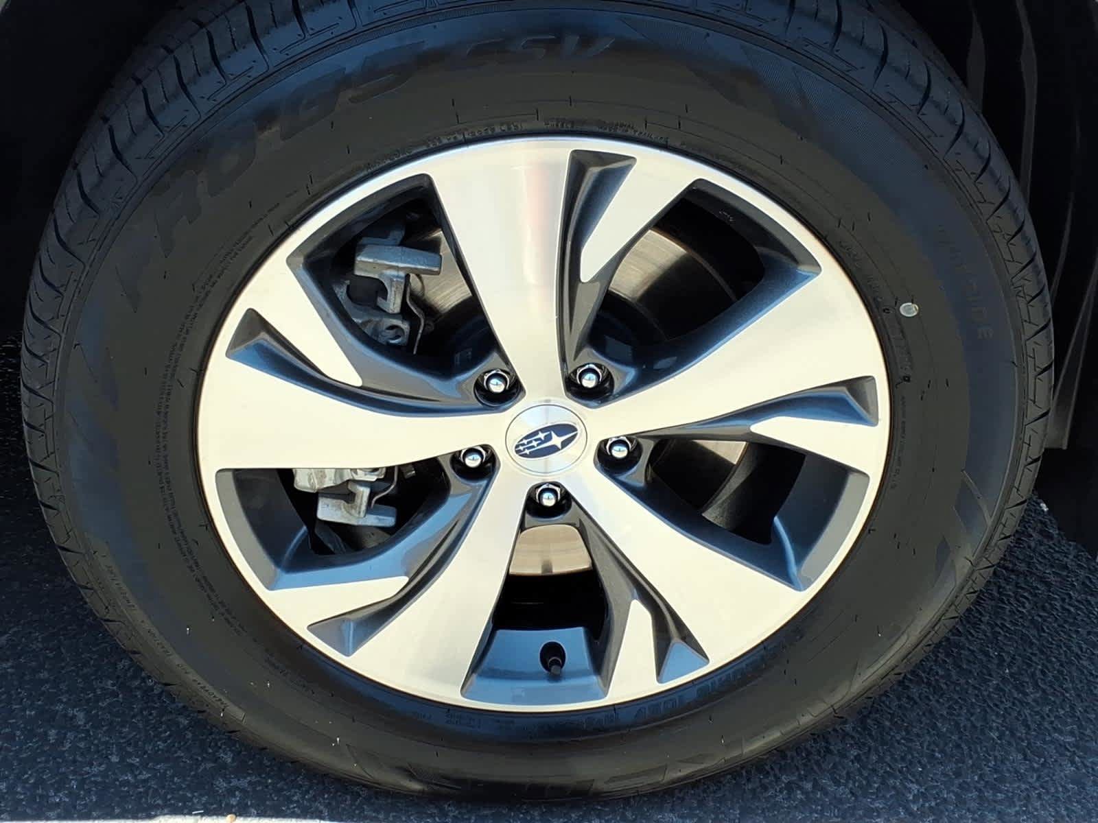 Certified 2023 Subaru Ascent Premium w/ Convenience Package image 9