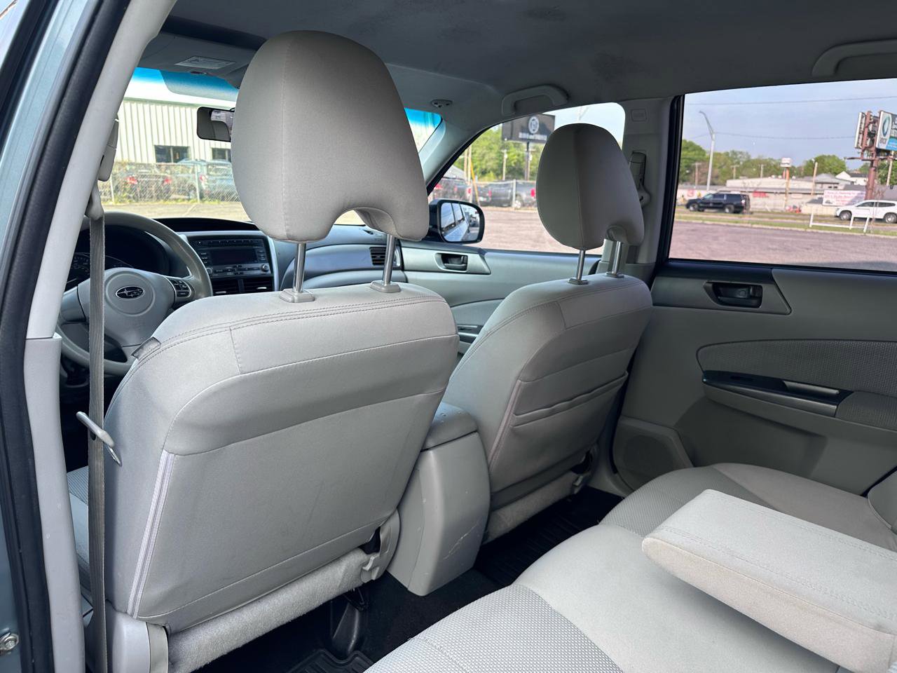 Used 2011 Subaru Forester 2.5X w/ Popular Equipment Group 1A AWD/4WD image 23