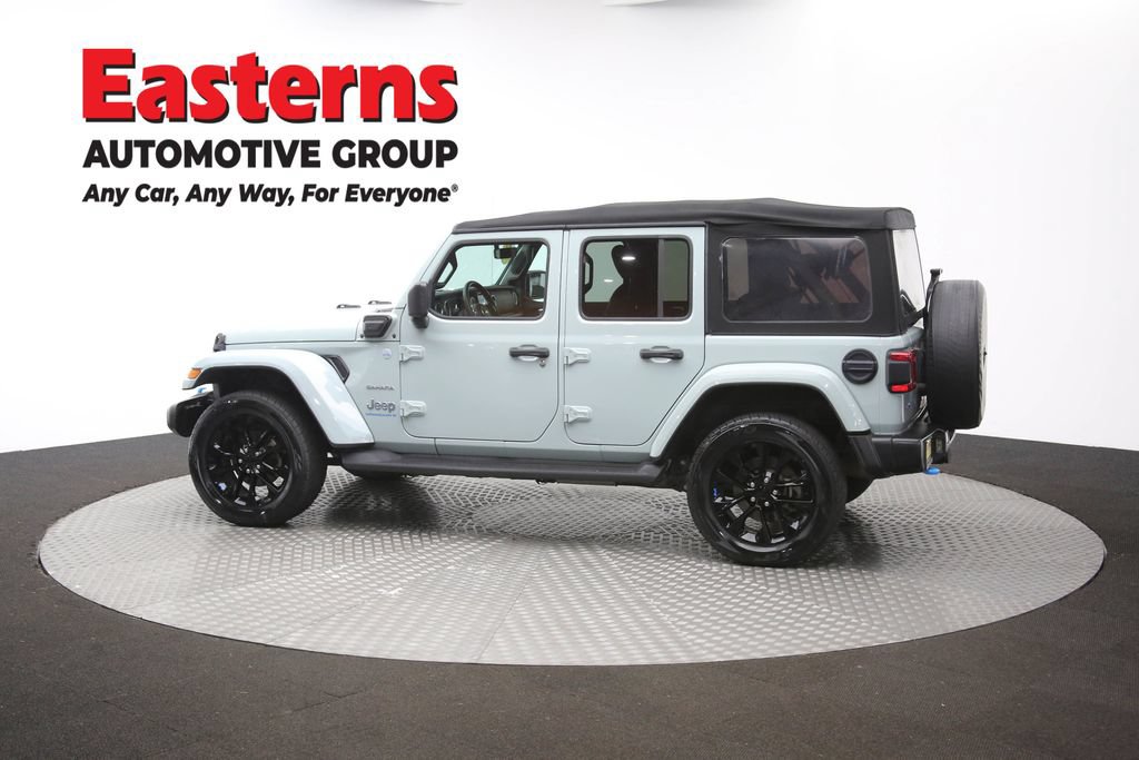 Used 2023 Jeep Wrangler Unlimited Sahara w/ Cold Weather Group AWD/4WD image 61