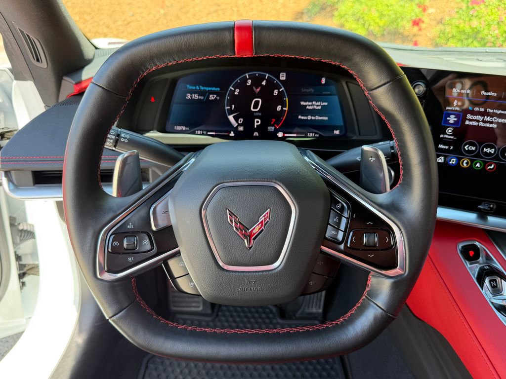 Used 2022 Chevrolet Corvette Stingray Preferred Cpe w/ Z51 Performance Package RWD image 16