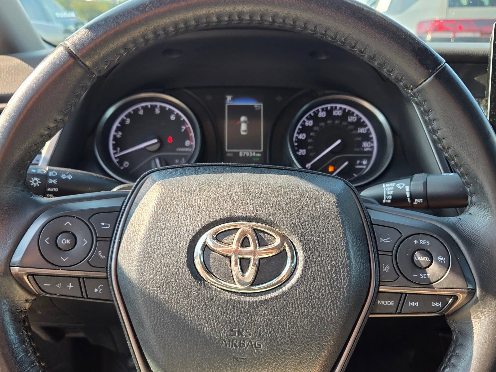 Used 2022 Toyota Camry SE w/ Convenience Package FWD image 23