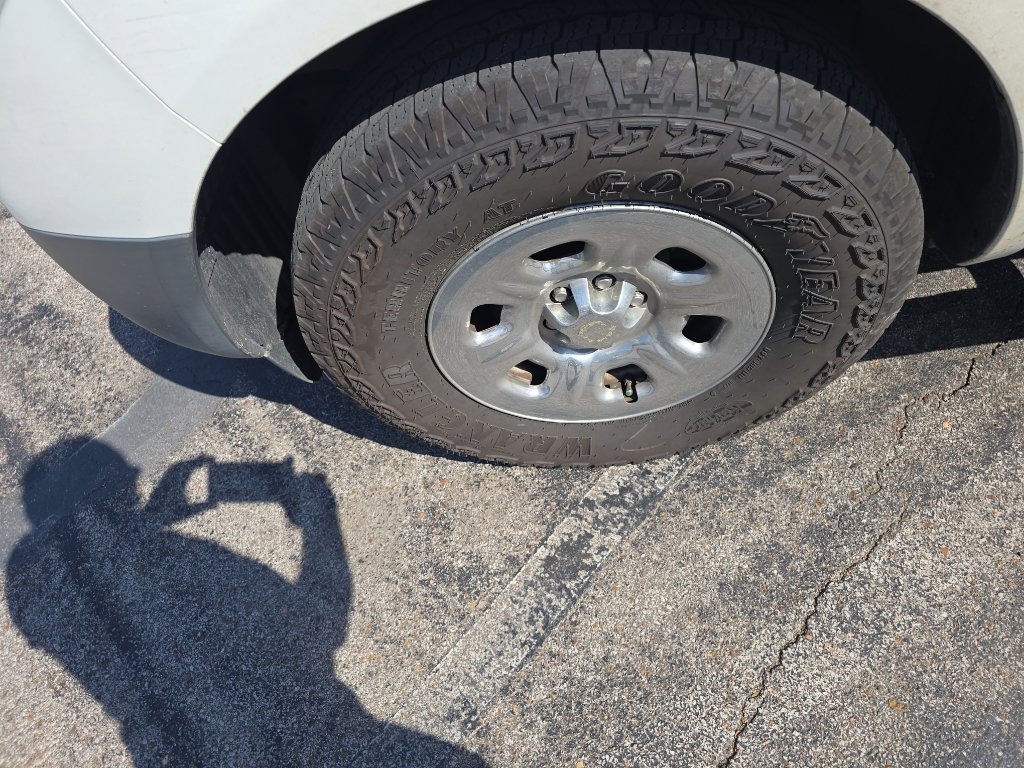 Used 2017 Nissan Frontier S image 7