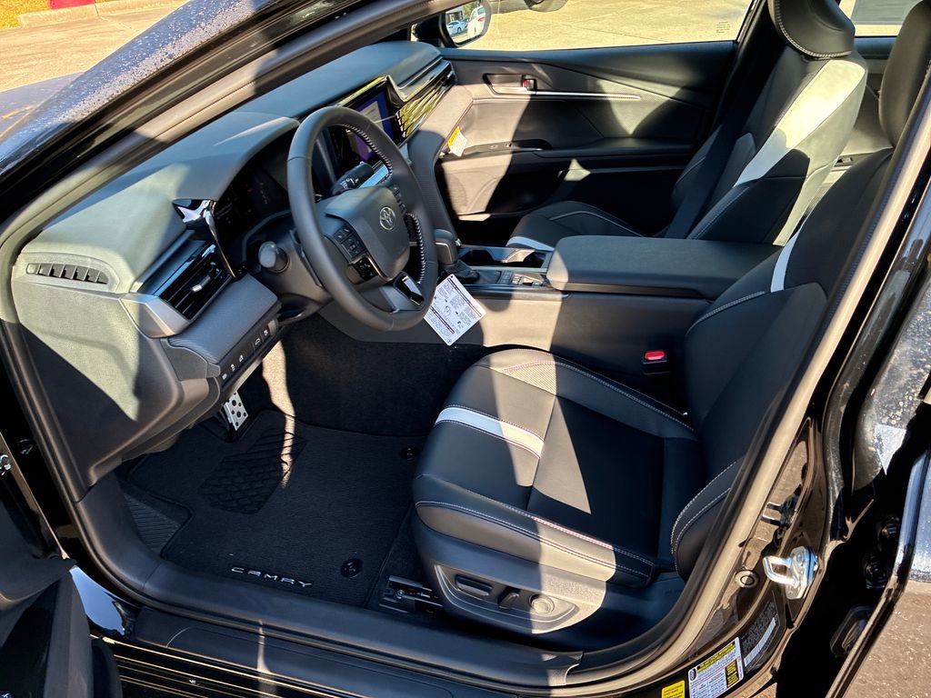 New 2026 Toyota Camry SE image 15