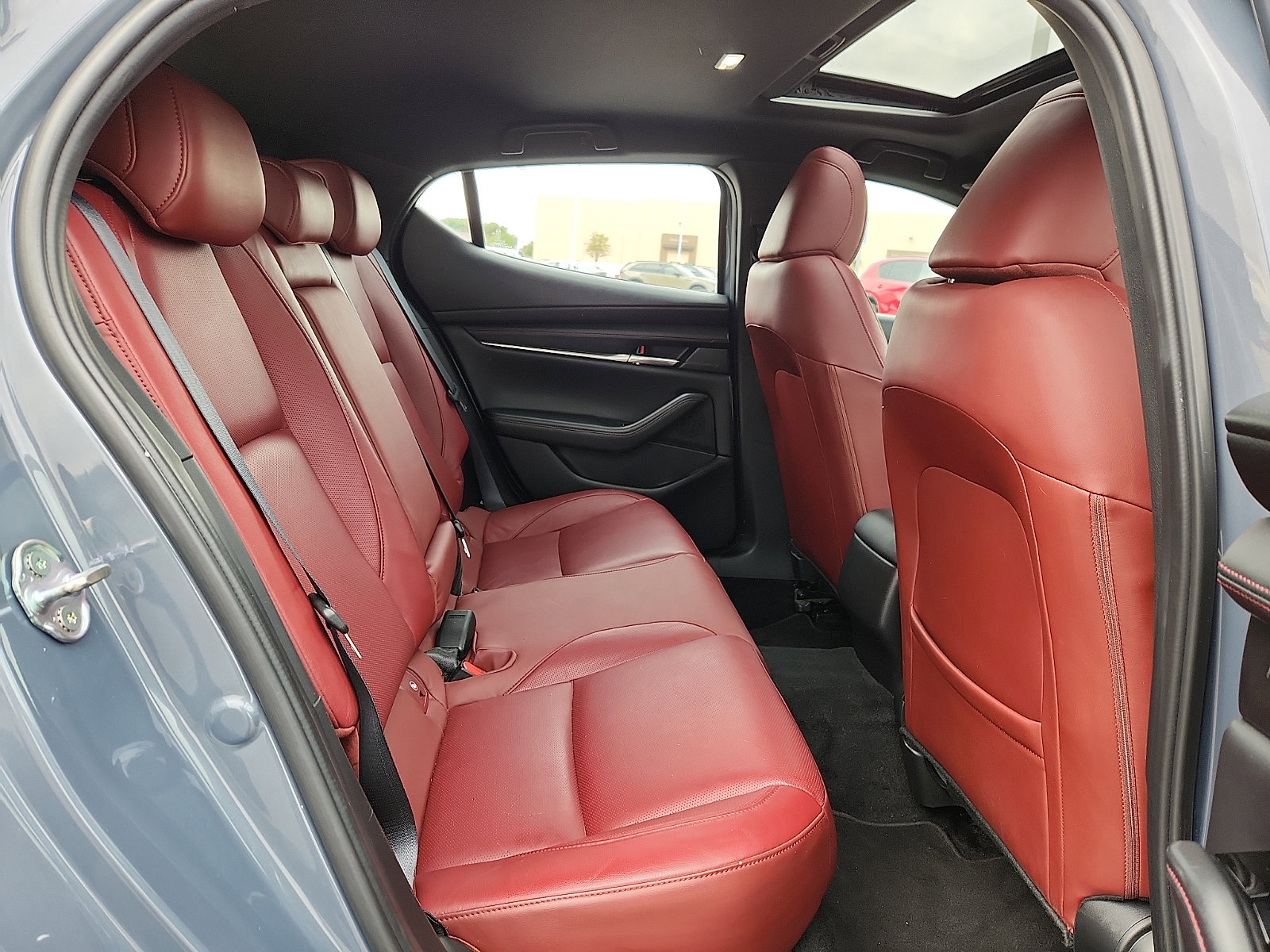 Used 2023 MAZDA MAZDA3 s image 14