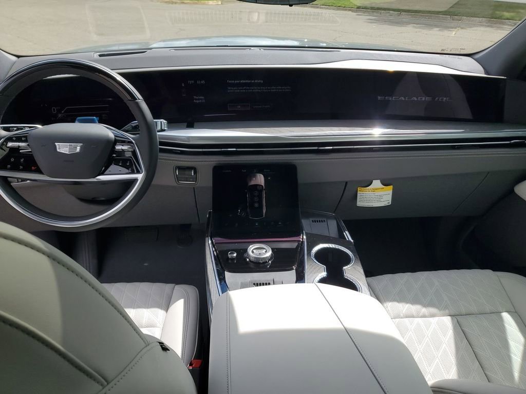 New 2026 Cadillac Escalade IQL Sport 1 image 20