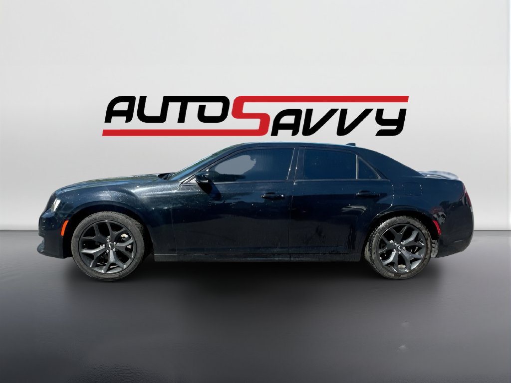 Used 2022 Chrysler 300 S w/ Comfort Group RWD image 4