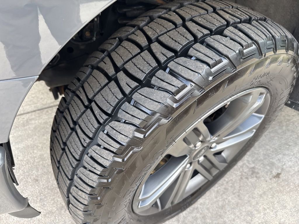 Used 2021 Ford F150 Lariat w/ Equipment Group 502A High image 43