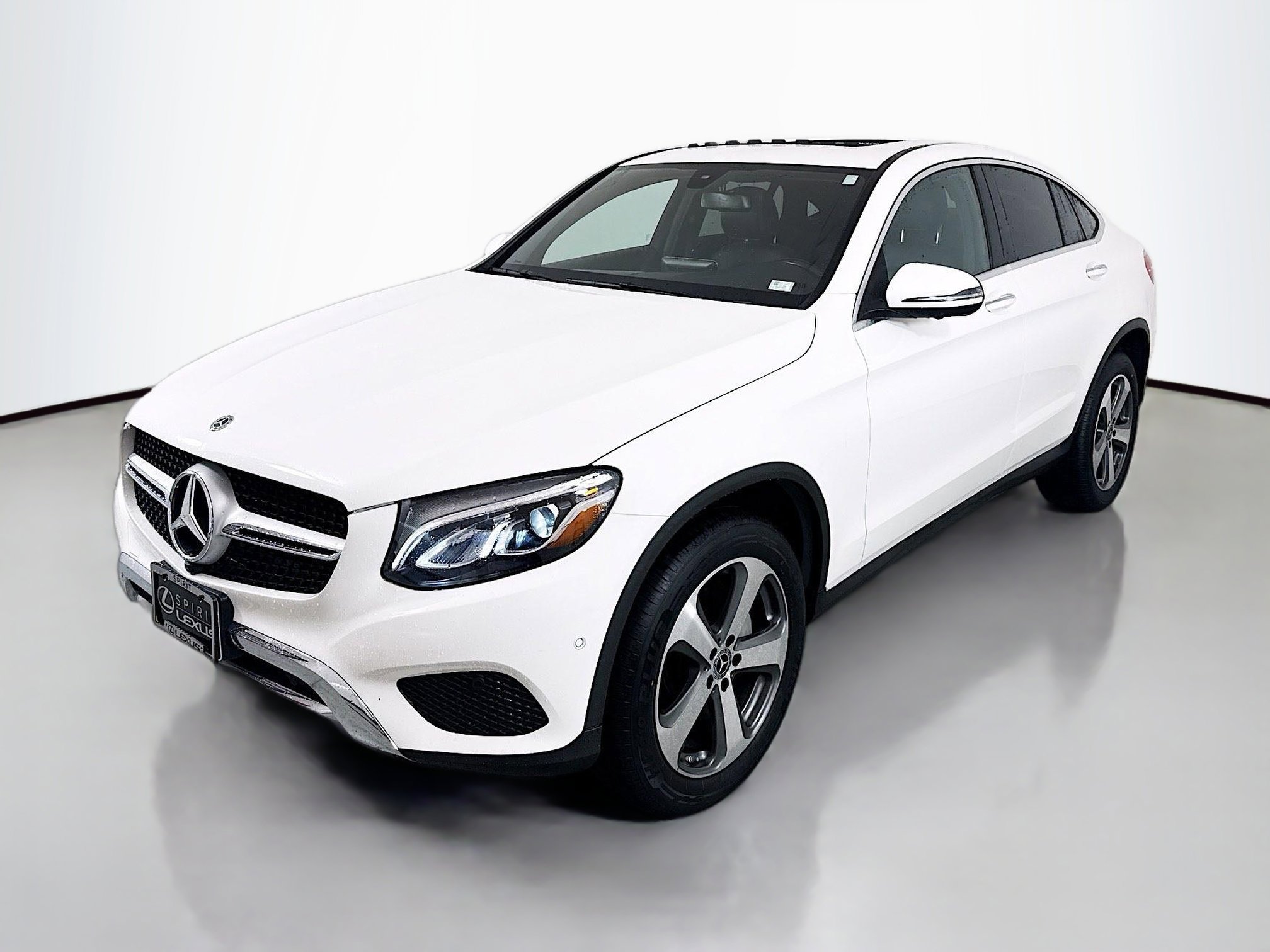 Used 2019 Mercedes-Benz GLC 300 4MATIC Coupe image 3
