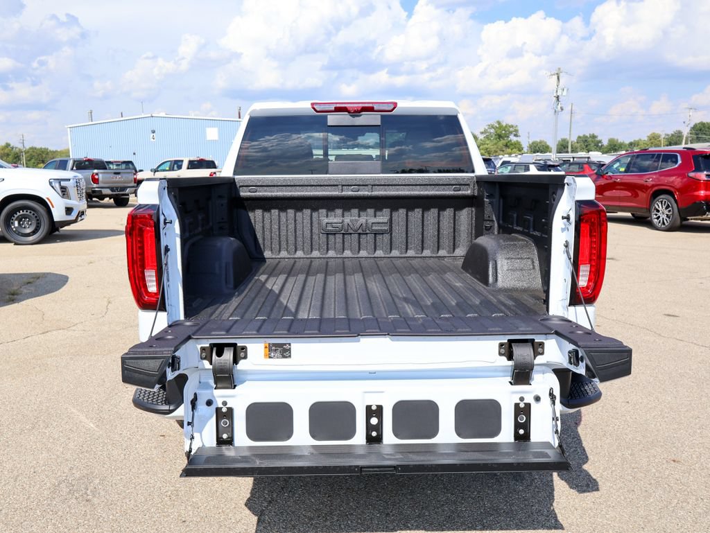New 2026 GMC Sierra 1500 Denali w/ Denali Reserve Package AWD/4WD image 5