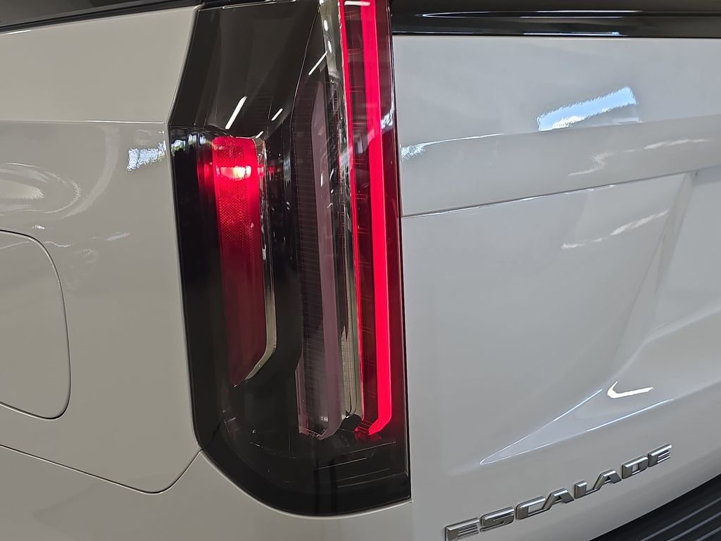 Used 2024 Cadillac Escalade Sport image 33