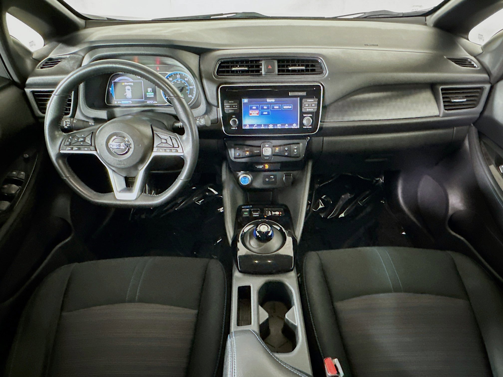 Used 2019 Nissan Leaf SV w/ Protection Package image 27