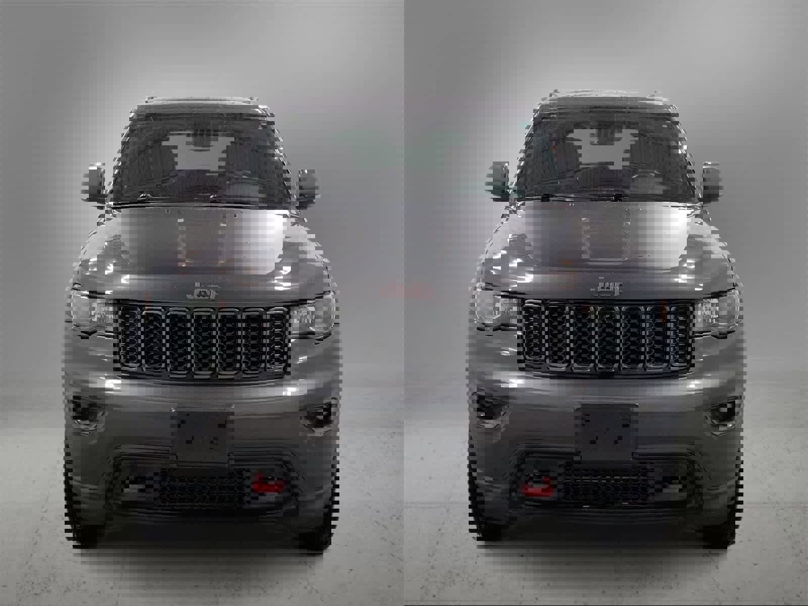 Certified 2019 Jeep Grand Cherokee Trailhawk w/ Interior Metal Package image 3