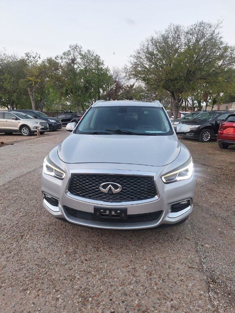 Used 2017 INFINITI QX60 w/ Premium Plus Package image 12