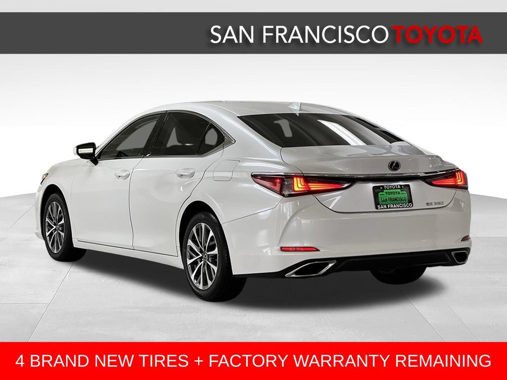 Used 2024 Lexus ES 350 w/ Accessory Package (Z1) FWD image 3