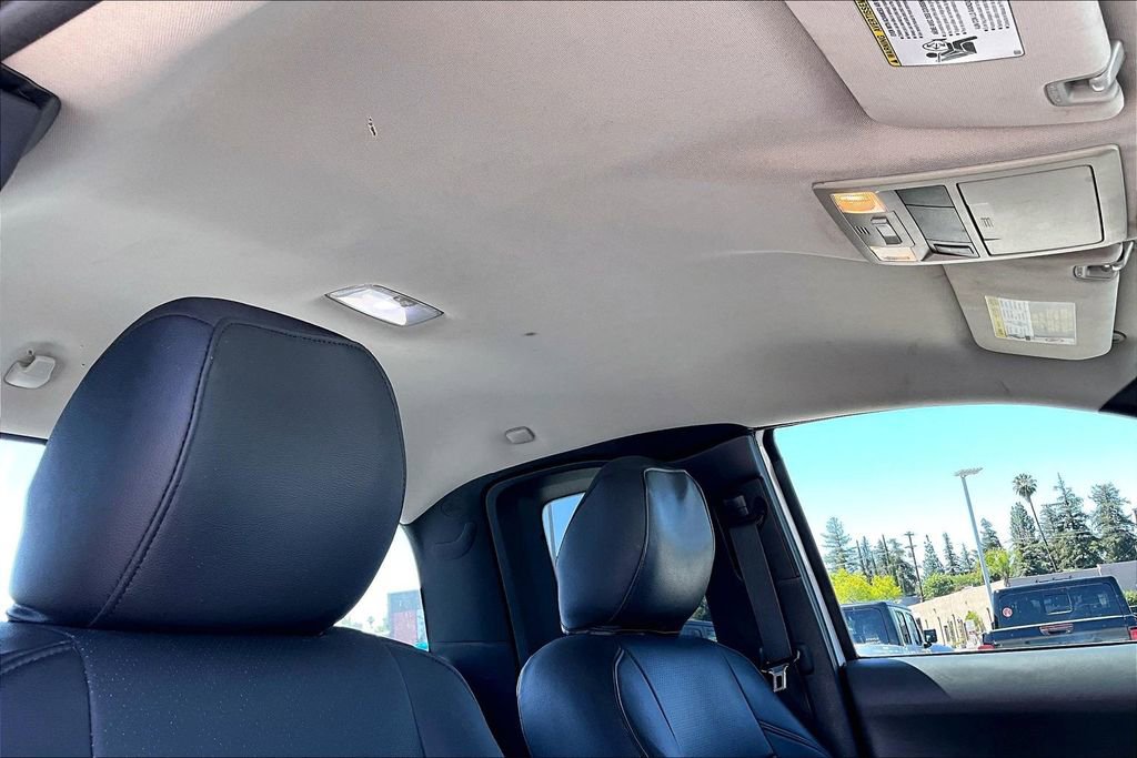 Used 2017 Toyota Tacoma SR RWD image 14