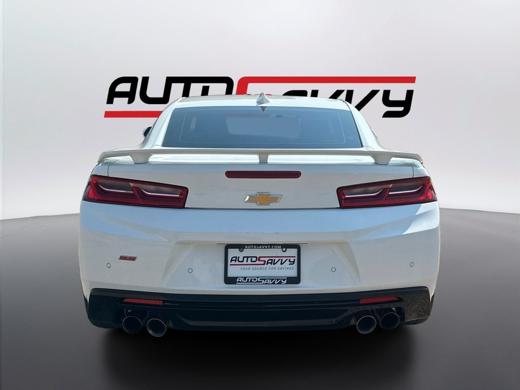 Used 2017 Chevrolet Camaro SS RWD image 6