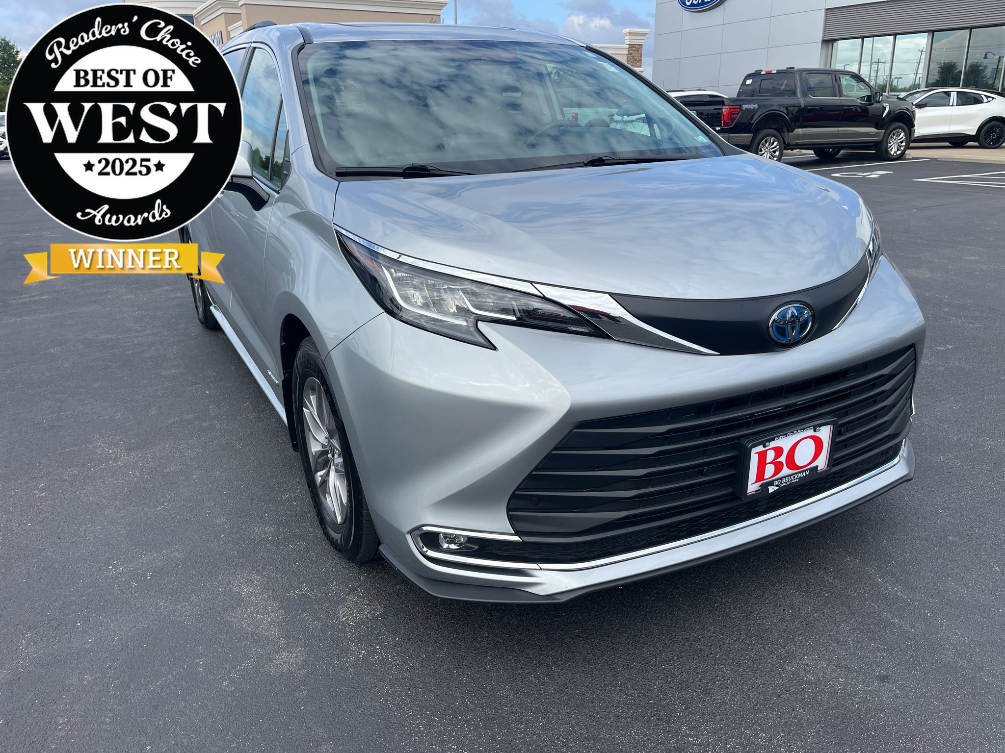 Used 2021 Toyota Sienna XLE w/ XLE Plus Package