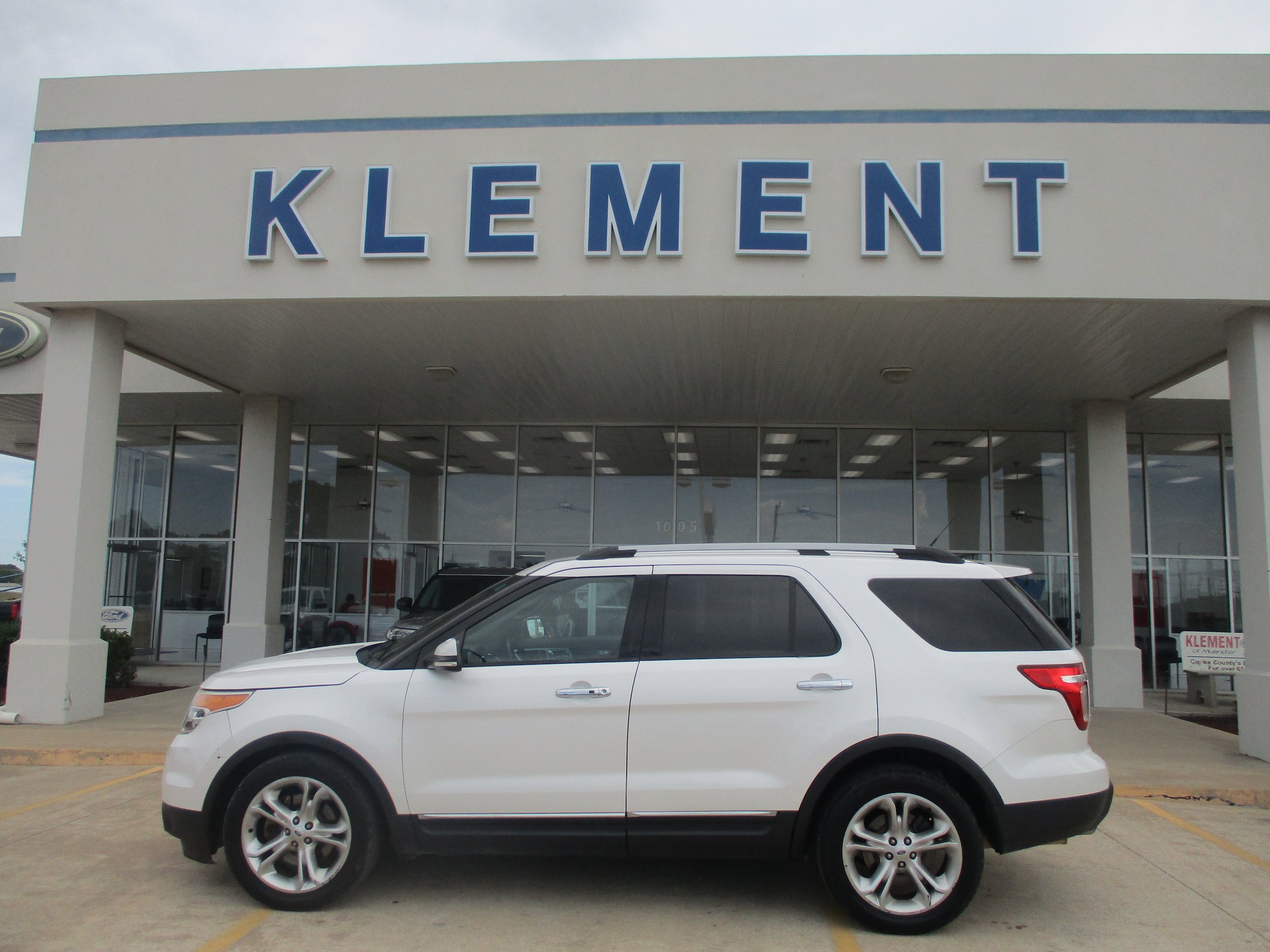 Used 2014 Ford Explorer Limited w/ Equipment Group 301A FWD image 1