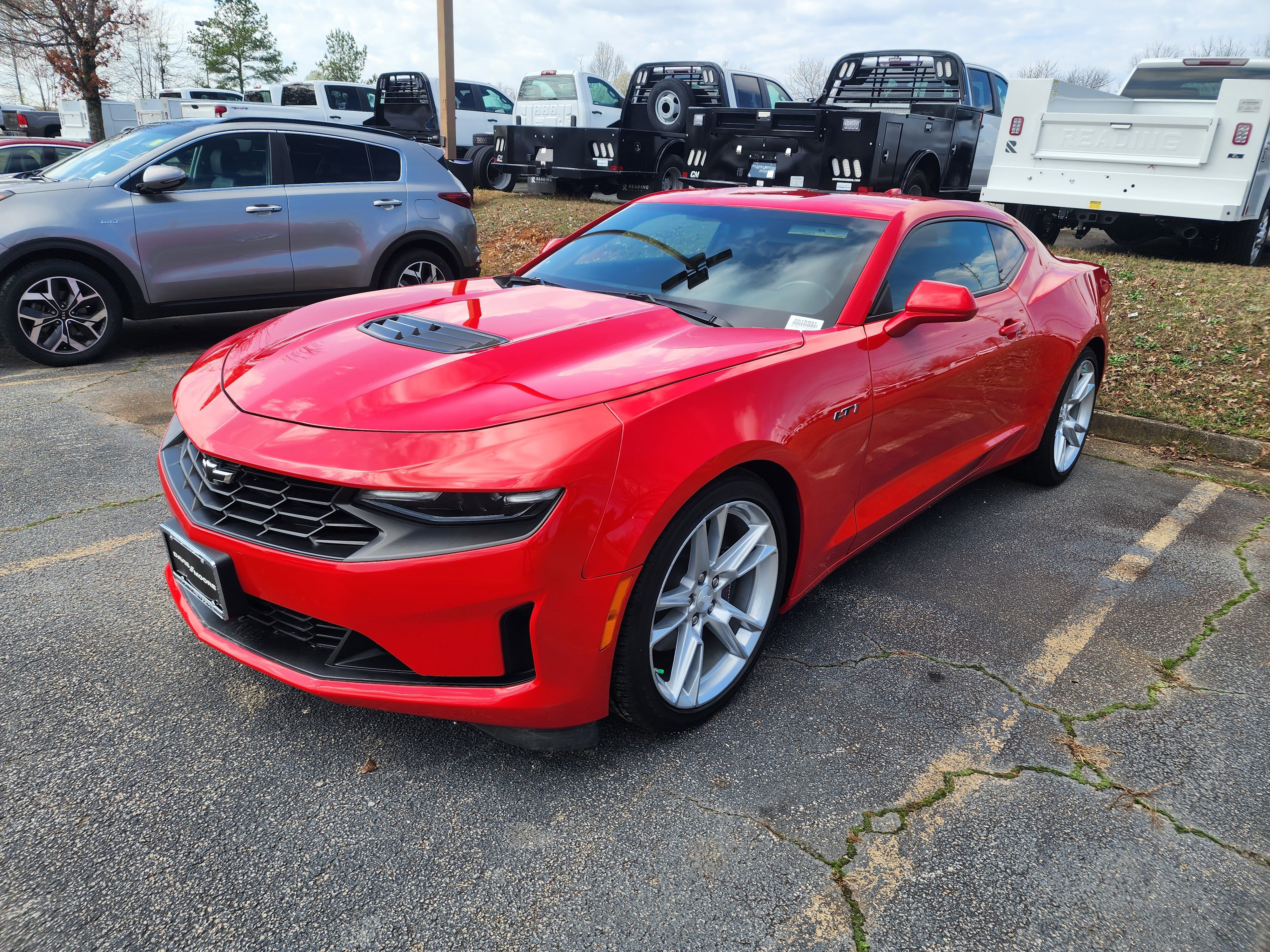 Used 2022 Chevrolet Camaro LT w/ Technology Package image 3