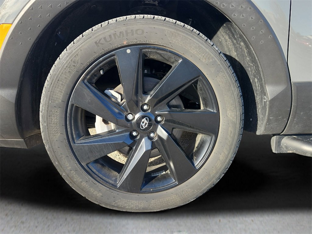 Certified 2024 Hyundai Santa Cruz Night image 10