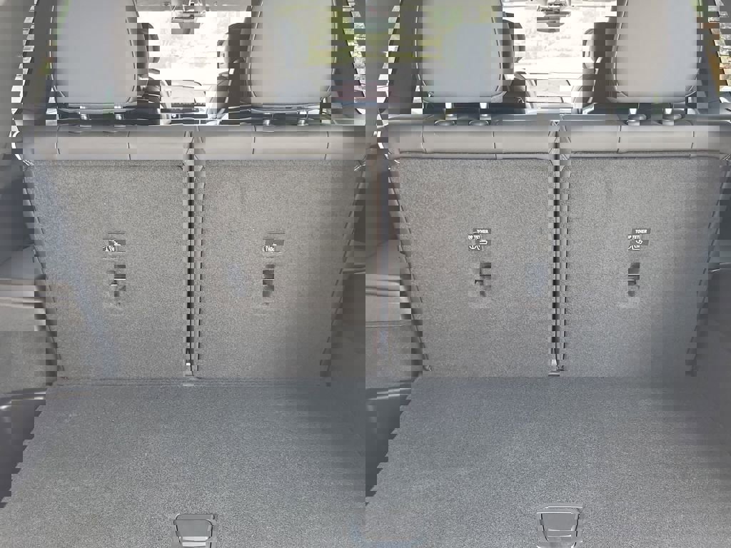 New 2026 Cadillac Vistiq Platinum AWD/4WD image 25