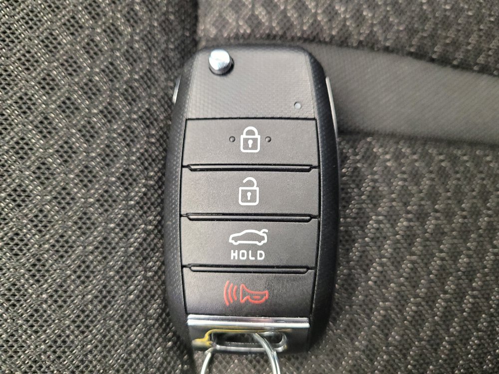 Used 2016 Kia Optima LX w/ LX Convenience Package FWD image 32
