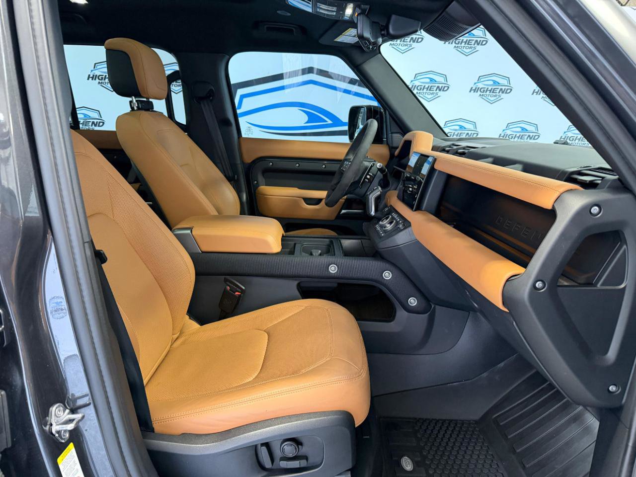 Used 2024 Land Rover Defender 110 Carpathian Edition image 36