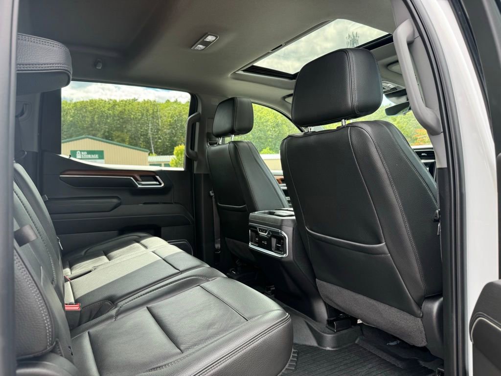Used 2022 GMC Sierra 1500 Denali w/ Denali Reserve Package image 17