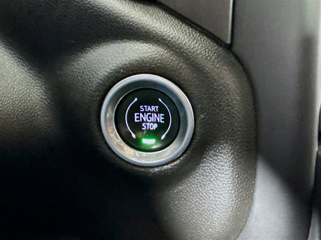Used 2023 GMC Sierra 3500 AT4 w/ AT4 Premium Plus Package AWD/4WD image 38