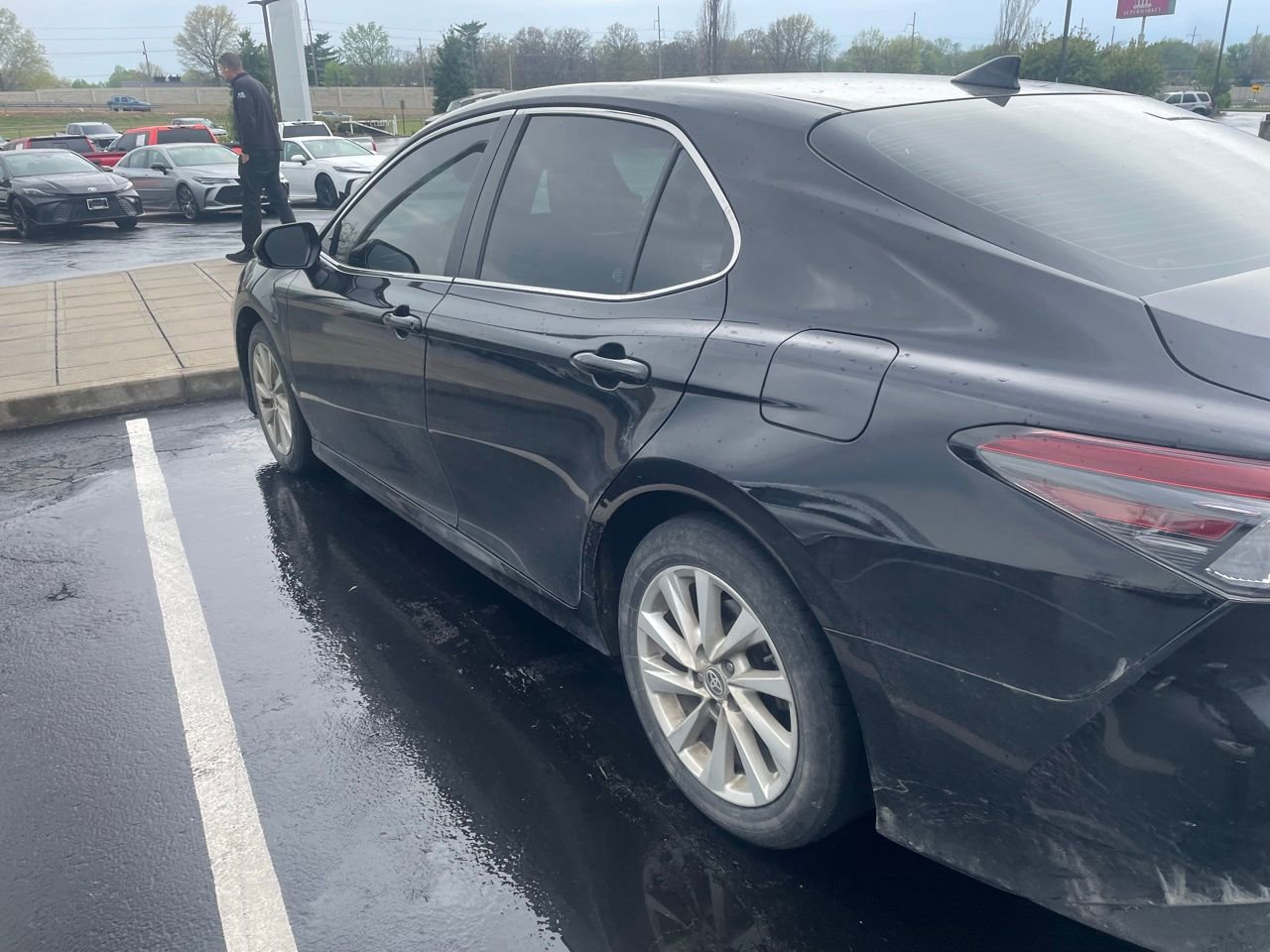 Used 2024 Toyota Camry LE image 4