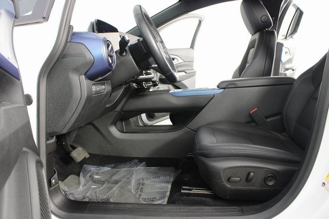 Used 2024 Chevrolet Equinox EV LT image 17