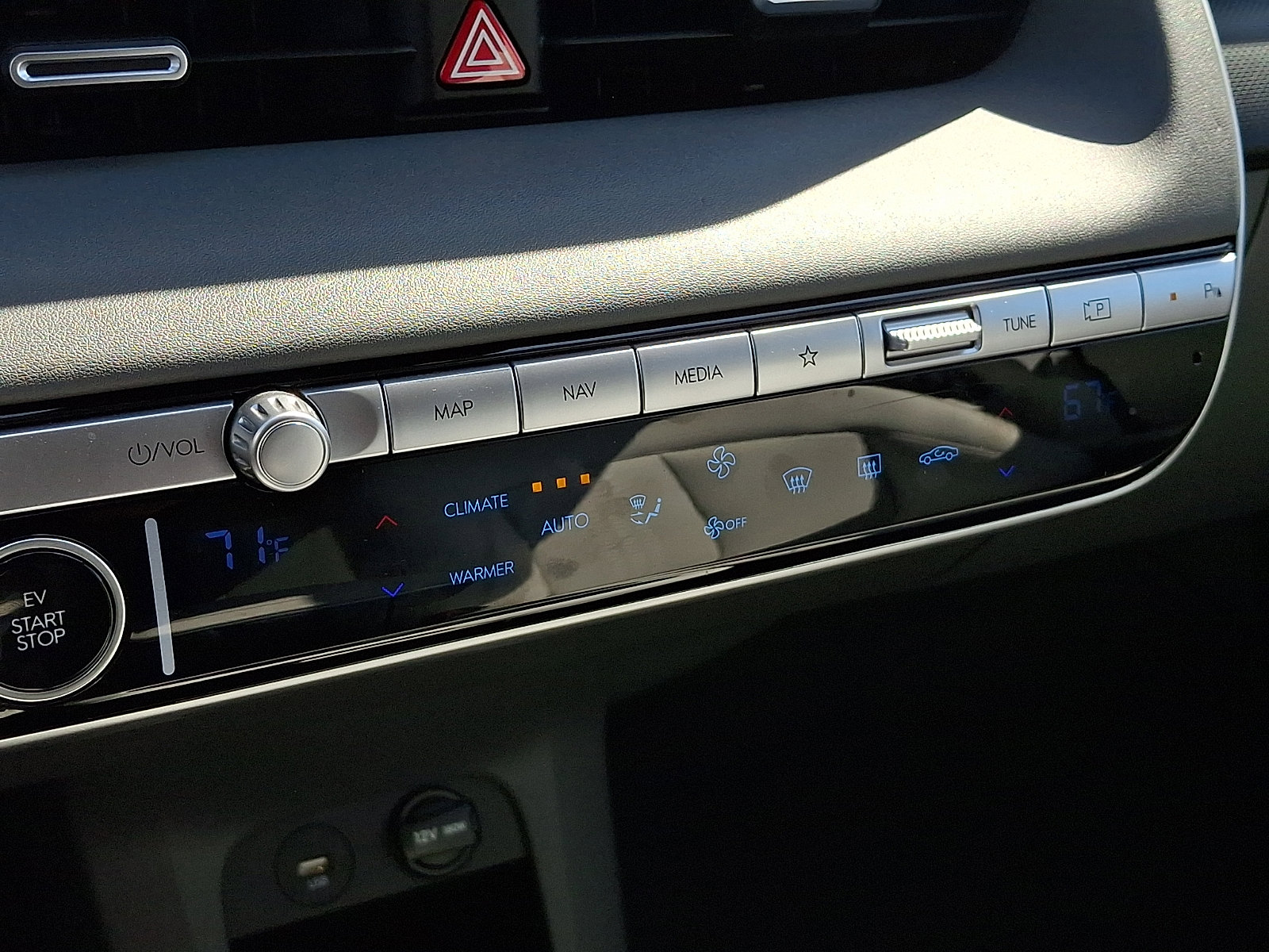 Used 2023 Hyundai Ioniq 5 SEL image 24