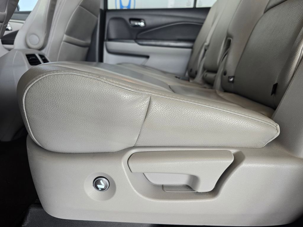 Used 2016 Honda Pilot EX-L image 27