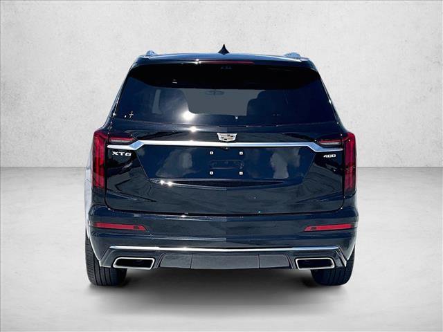 Certified 2025 Cadillac XT6 Premium Luxury w/ Technology Package FWD image 4