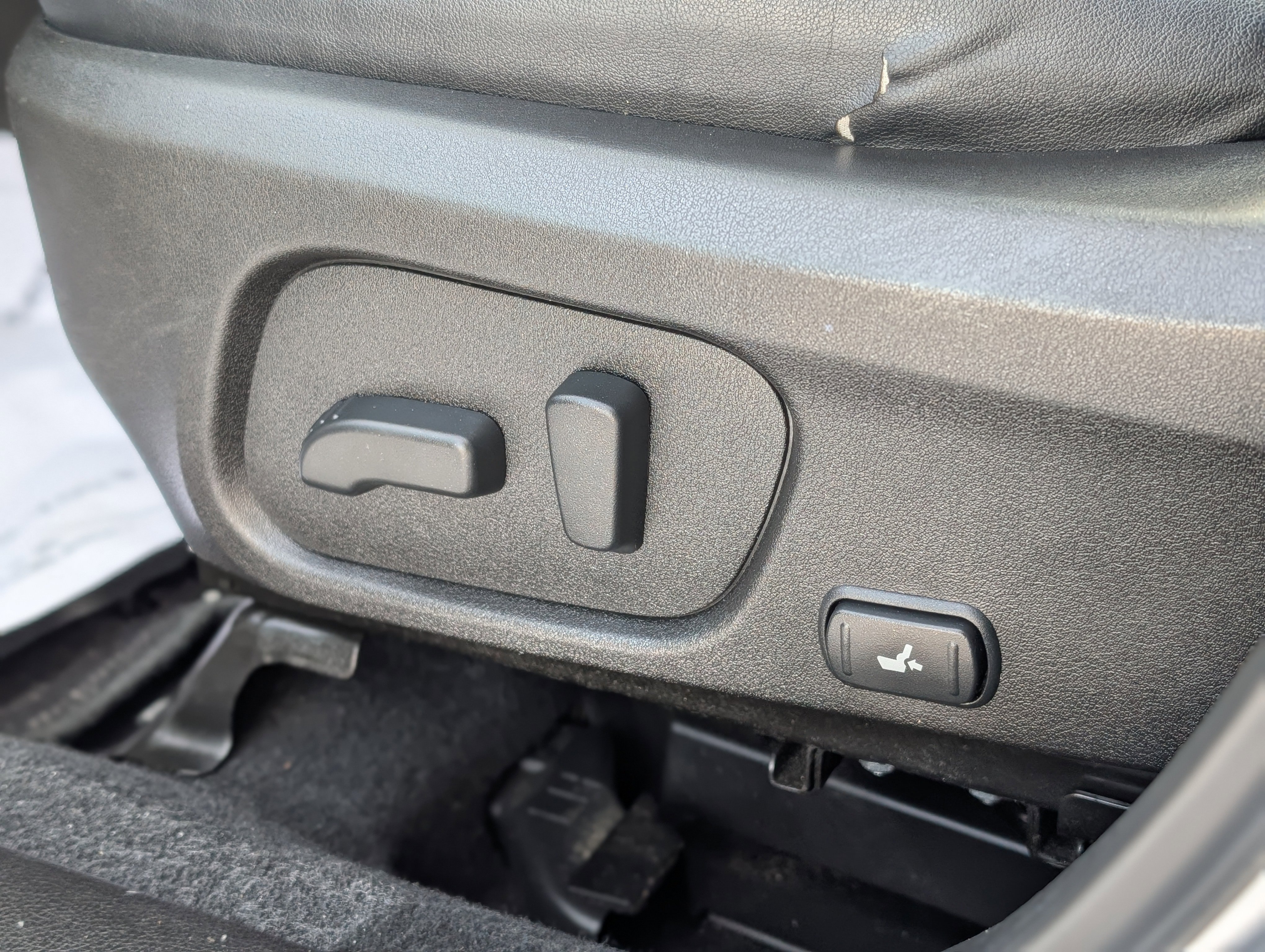 Used 2017 Subaru Forester 2.5i Limited image 34