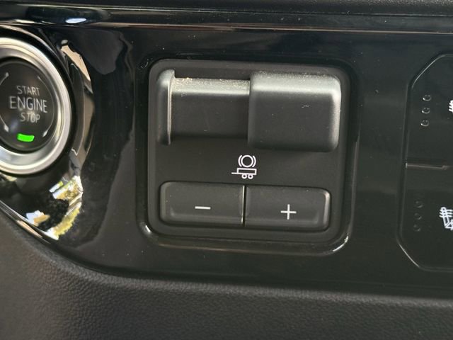 Certified 2025 Chevrolet Silverado 1500 LT w/ Safety Package image 22