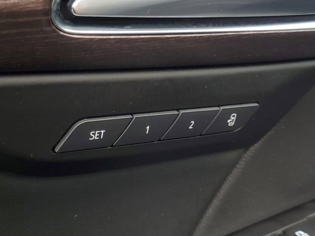 Used 2021 Buick Envision Avenir w/ Technology Package II image 15